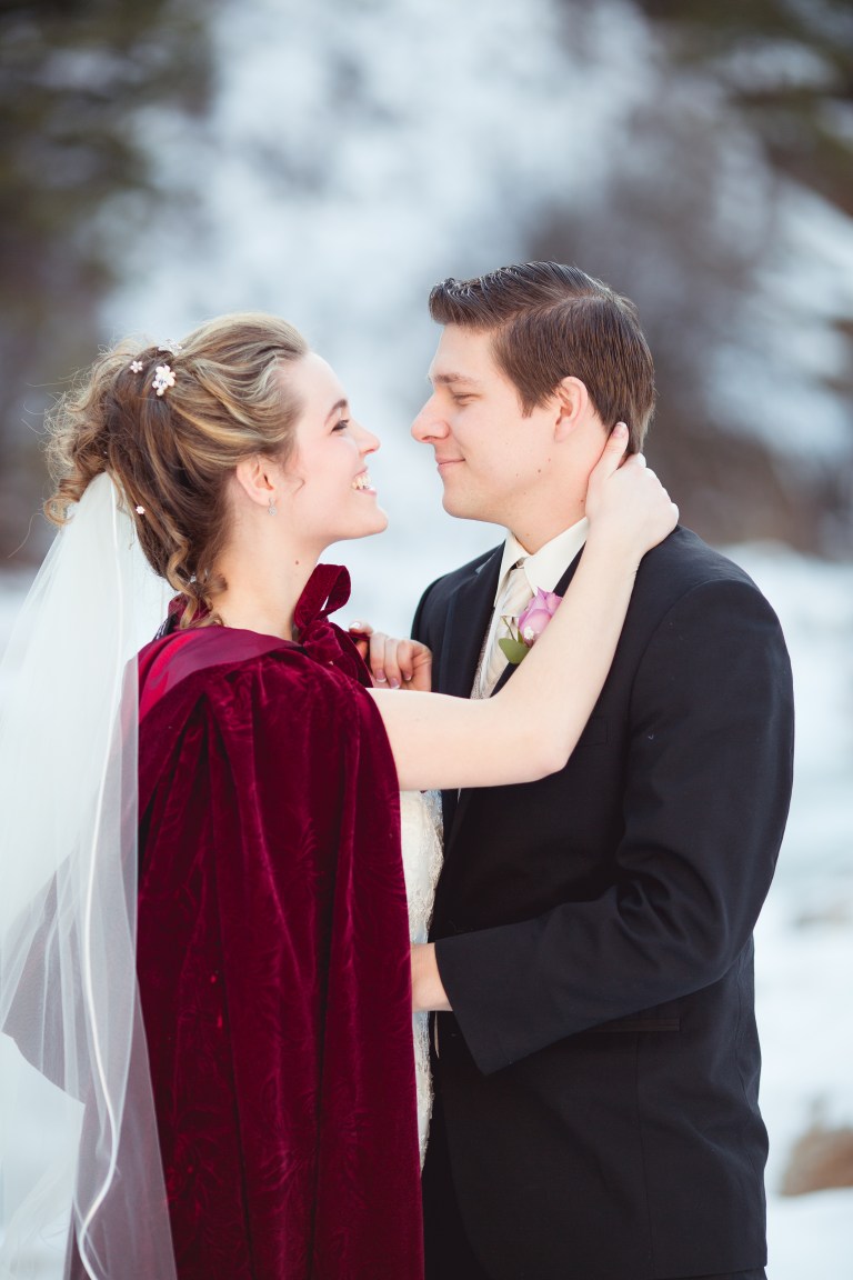 Evan and Marie - HQ-4403